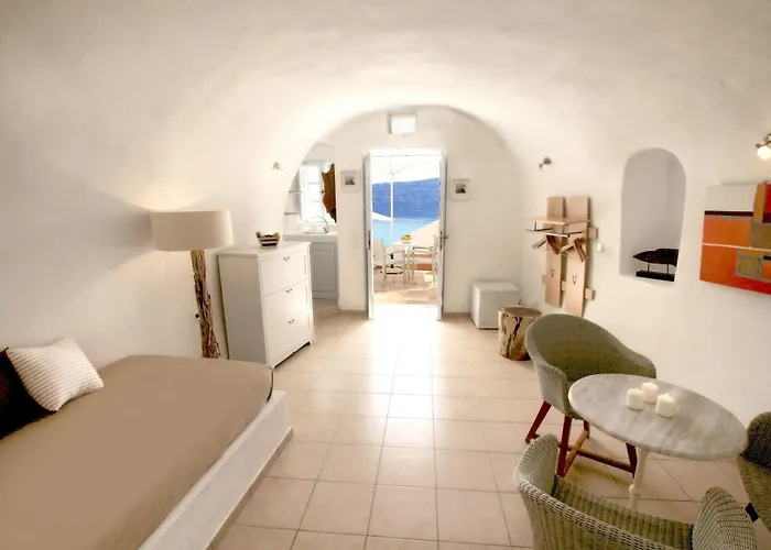 Prime Oia (Santorini)