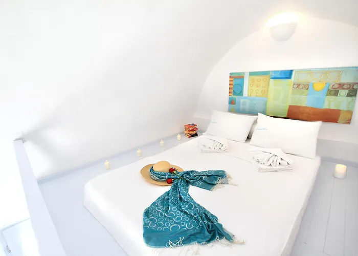 Prime Aparthotel Oia