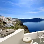 Prime 3* Oia