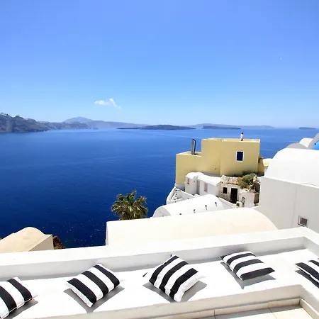 Prime Apart-hotel Oia