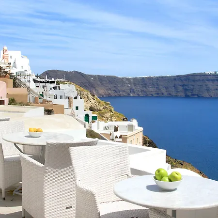 Prime Apart-hotel Oia